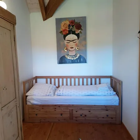 Na Jablonci Hrusov